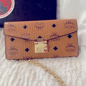 MCM Leather Wallet on chain